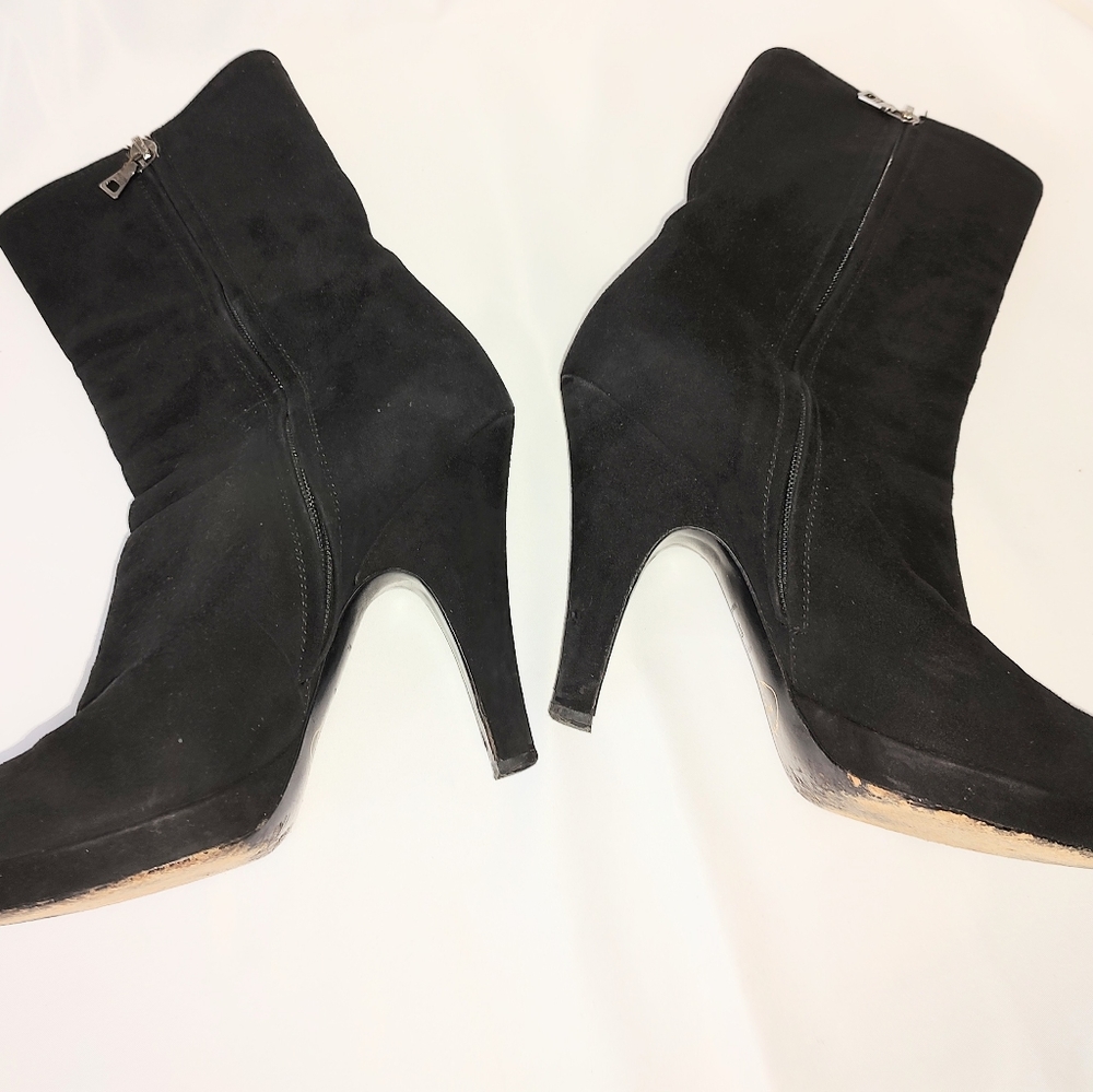 PRADA boots - Picture 3 of 9